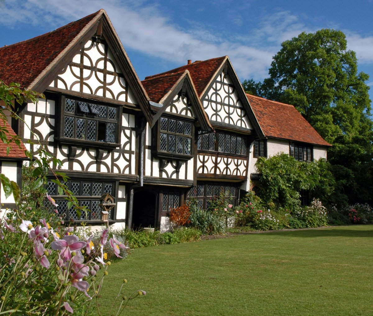 Magnificent Great Tangley Manor